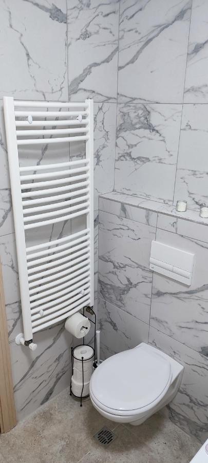 Jacuzzi Belle View Sinaia-Free Parking Apartment Екстериор снимка